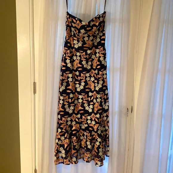 Shoshanna | Dresses | Shoshanna Embroidered Dress From Neiman Marcus Size 4  | Poshmark